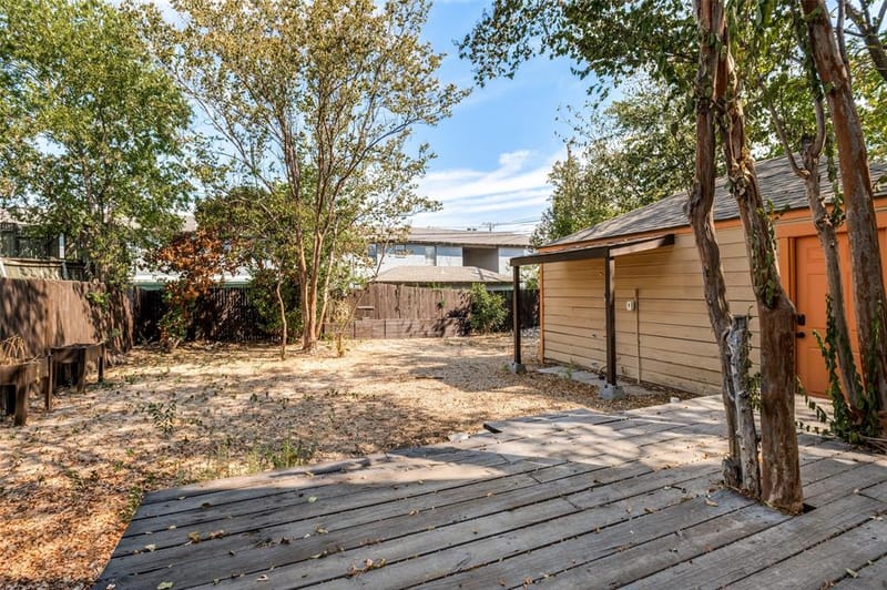2219 Carnes Street, Dallas TX 75208 - Photo 20