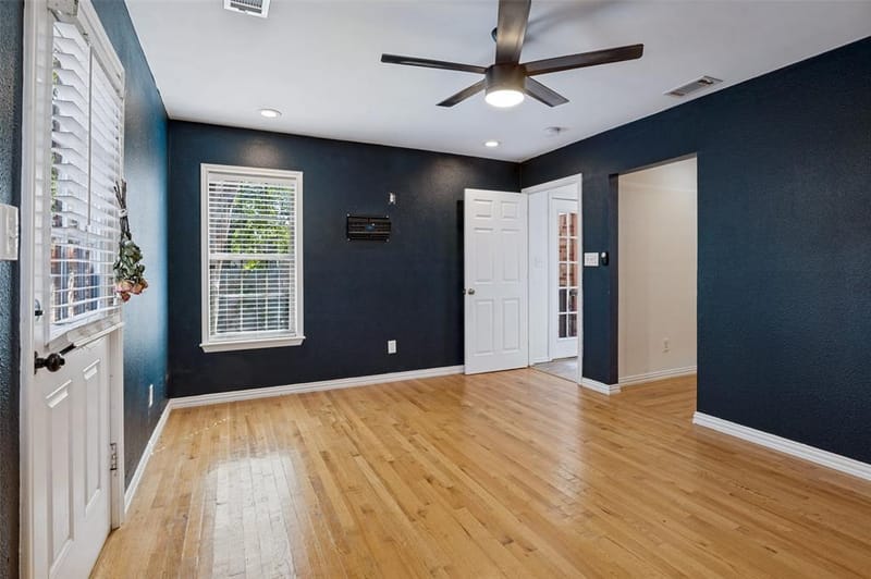 2219 Carnes Street, Dallas TX 75208 - Photo 15