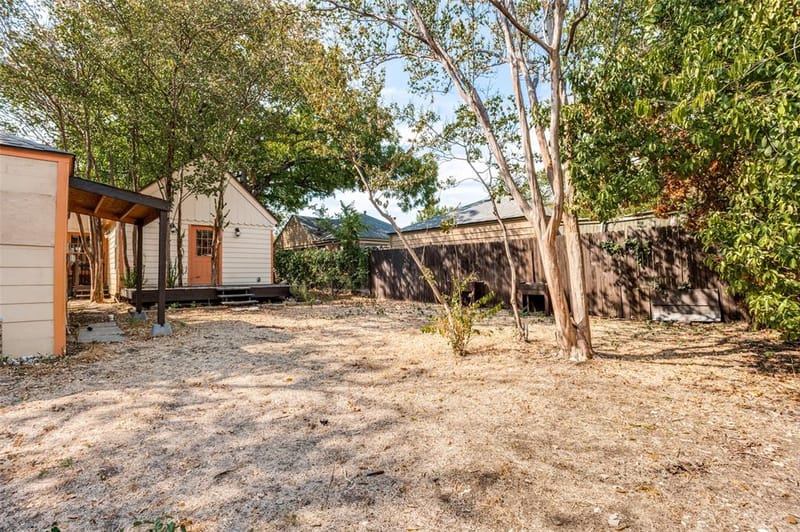 2219 Carnes Street, Dallas TX 75208 - Photo 25