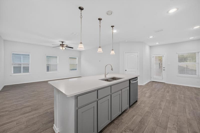 4021 Aurora Lane, Heartland TX 75126 - Photo 11