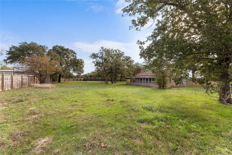 388 County Road 1410, Morgan TX 76671 - Photo 15
