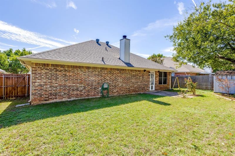 1032 Roundrock Drive, Saginaw TX 76179 - Photo 26