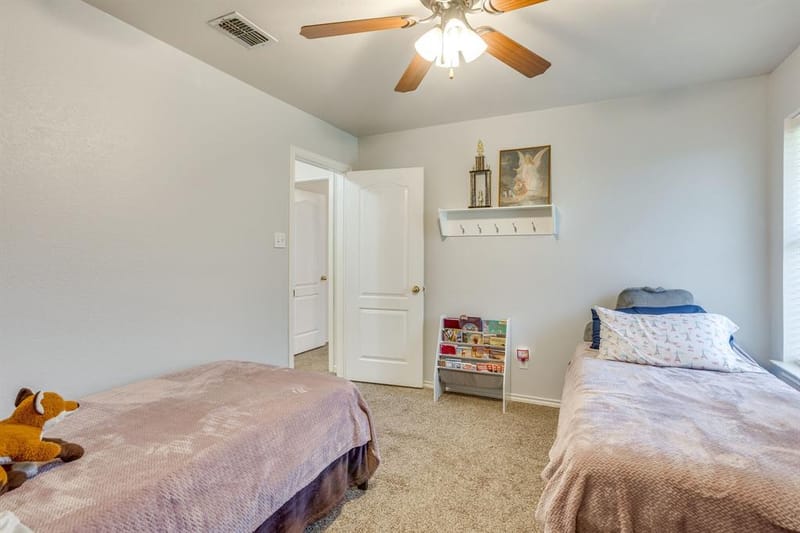 1032 Roundrock Drive, Saginaw TX 76179 - Photo 19