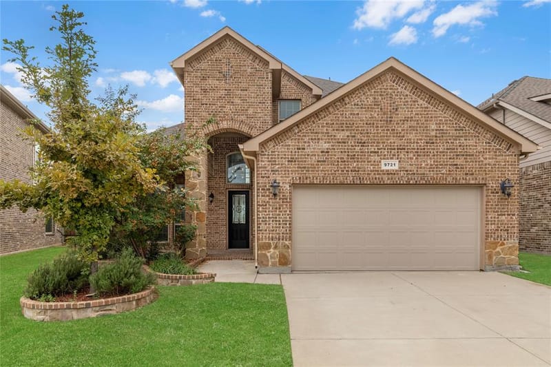 9721 Bodega Bay Road, Fort Worth TX 76177
