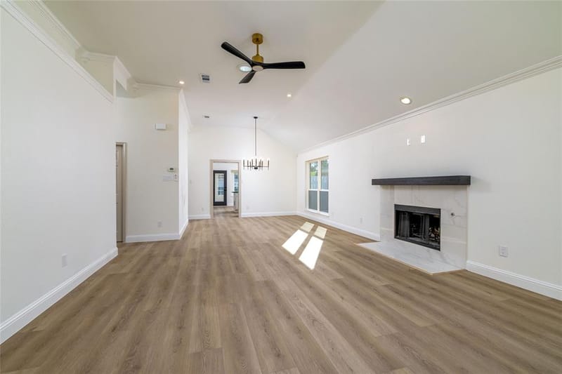 2048 Bay View Drive, Irving TX 75060 - Photo 7