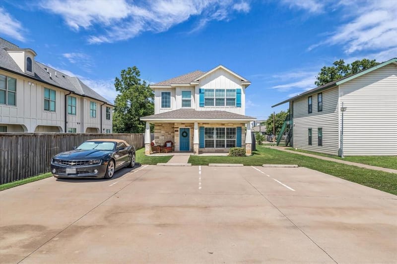 2225 S 2nd Street, Waco TX 76706 - Photo 2