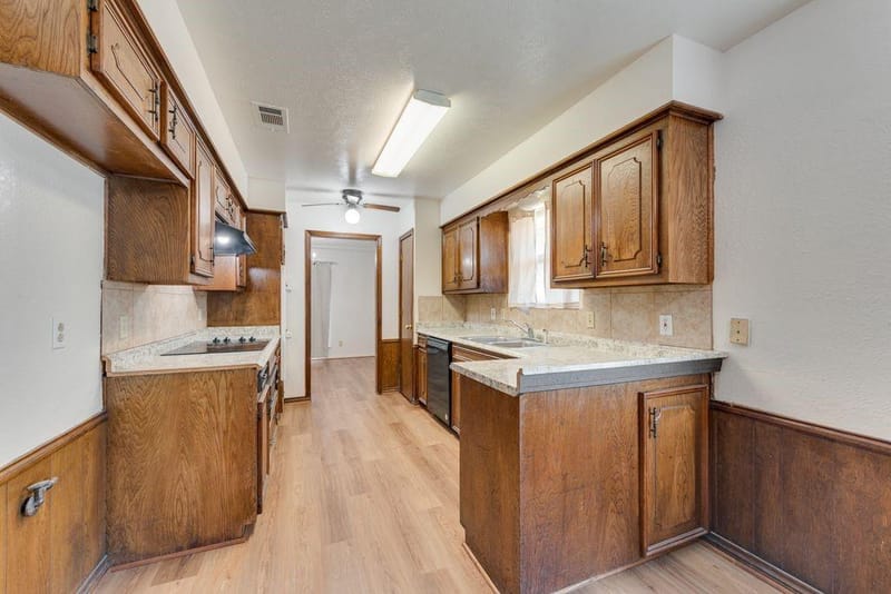 1616 Saxony Place, Carrollton TX 75007 - Photo 12