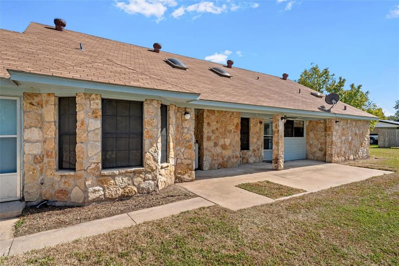 712 Beard Avenue, Robinson TX 76706 - Photo 32