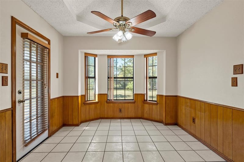 712 Beard Avenue, Robinson TX 76706 - Photo 10
