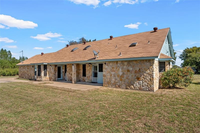 712 Beard Avenue, Robinson TX 76706 - Photo 33