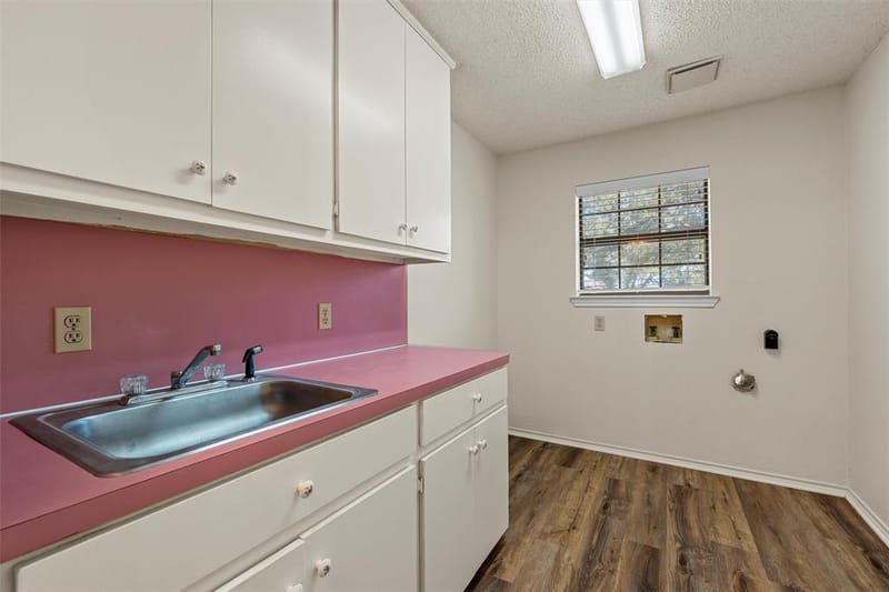 712 Beard Avenue, Robinson TX 76706 - Photo 18