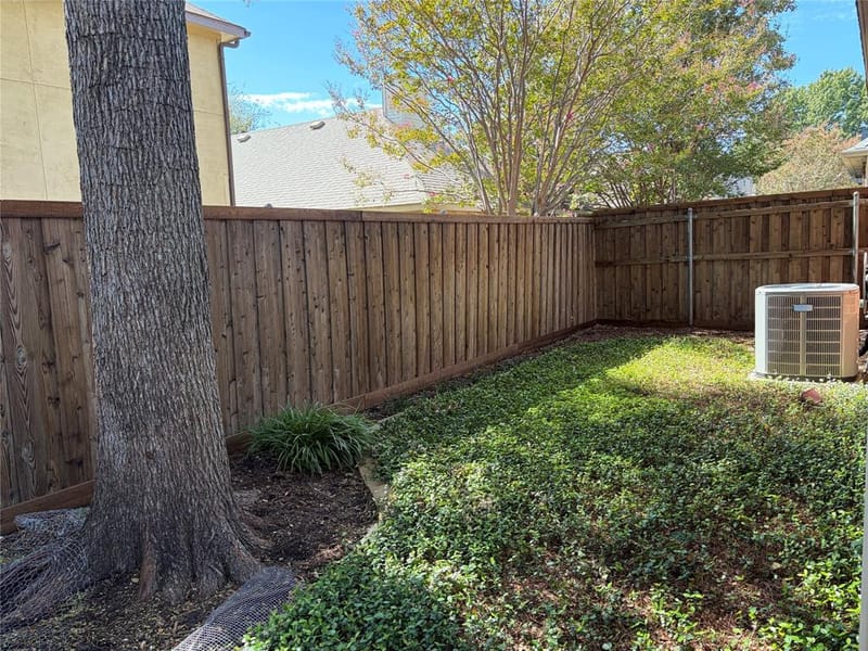 2206 Jasmine Lane, Garland TX 75044 - Photo 12