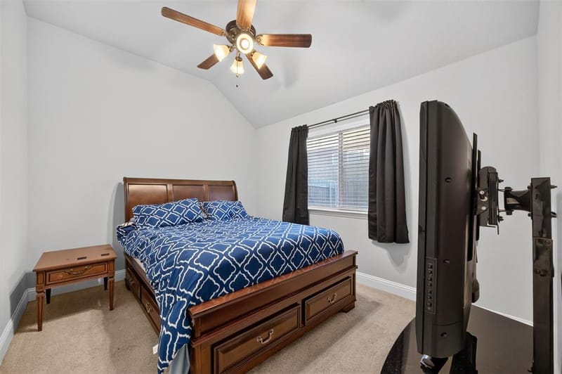 413 Lakeview Drive, Alvarado TX 76009 - Photo 24