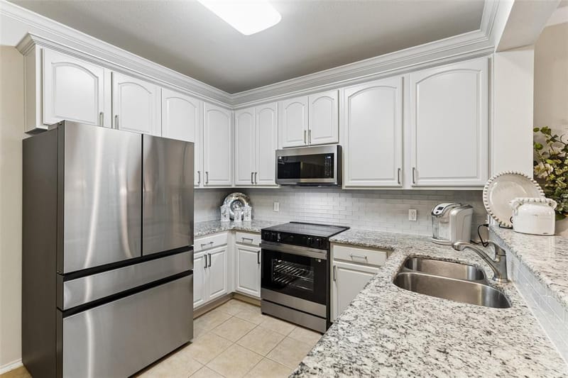 4136 Kyndra Circle, Richardson TX 75082 - Photo 9