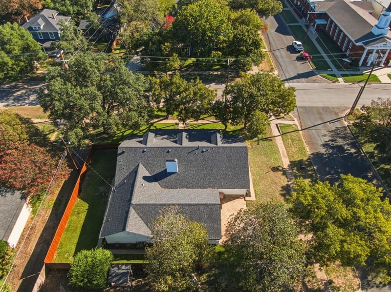 301 N Preston Street, Ennis TX 75119 - Photo 30
