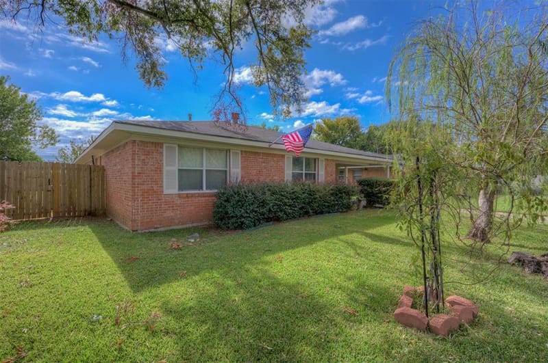 1123 Carolina Street, Shreveport LA 71104 - Photo 3