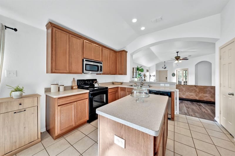 1829 Sable Wood Drive, Anna TX 75409 - Photo 2