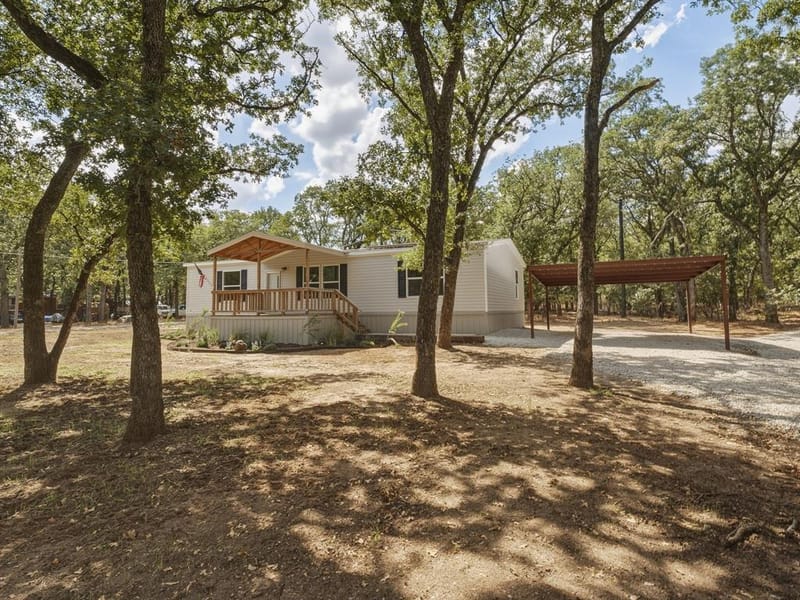 106 Summers Circle, Azle TX 76020 - Photo 29