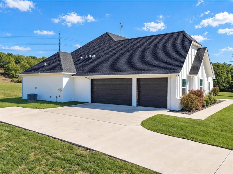 104 Silver Lakes Drive, Sunset TX 76270 - Photo 5