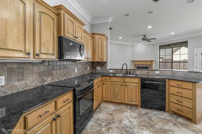 306 Magazine Court, Bossier City LA 71111 - Photo 7