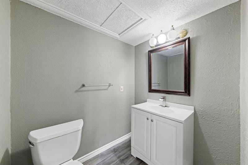 8560 Park Lane, Dallas TX 75231 - Photo 3