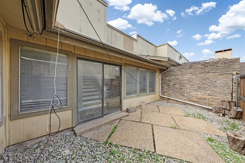 8560 Park Lane, Dallas TX 75231 - Photo 24