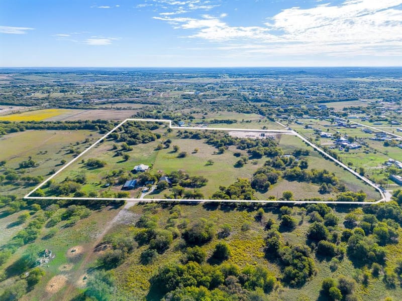 8112 County Rd 1014, Joshua TX 76058 - Photo 35
