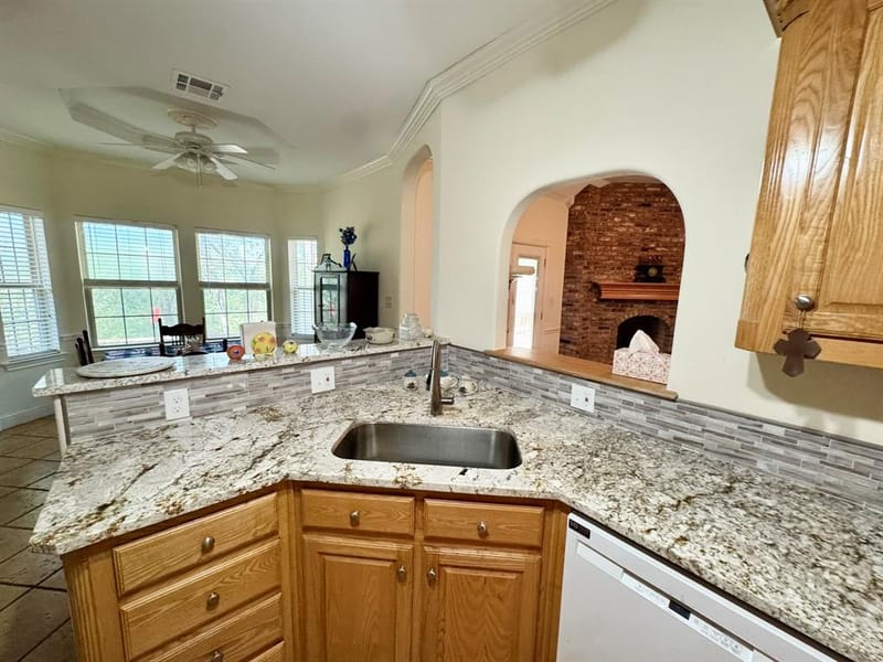 3700 NE County Road 0095, Corsicana TX 75109 - Photo 5