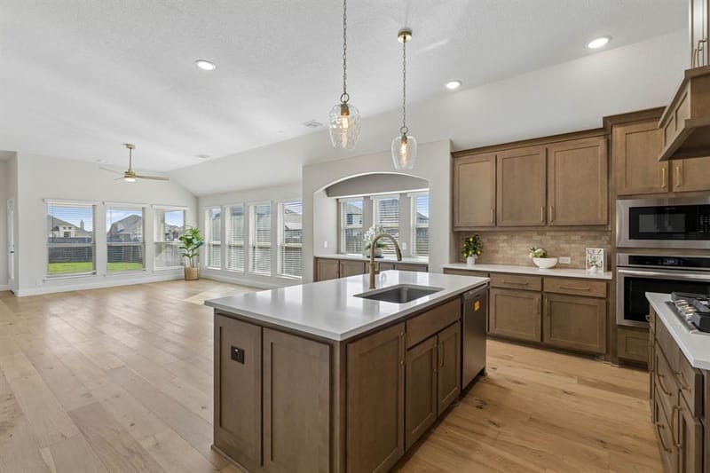 225 Clairmont Drive, Ponder TX 76259 - Photo 4