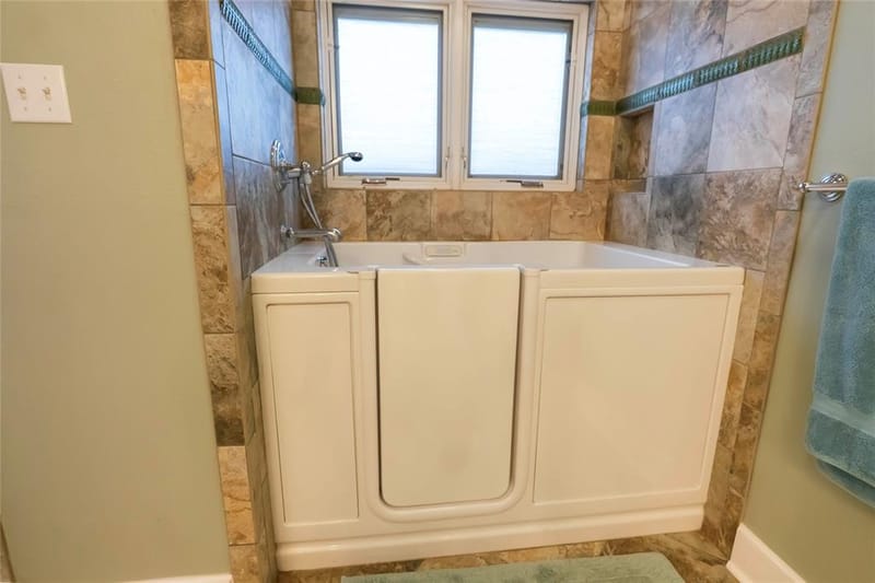 206 Poplar Street, Nocona TX 76255 - Photo 32