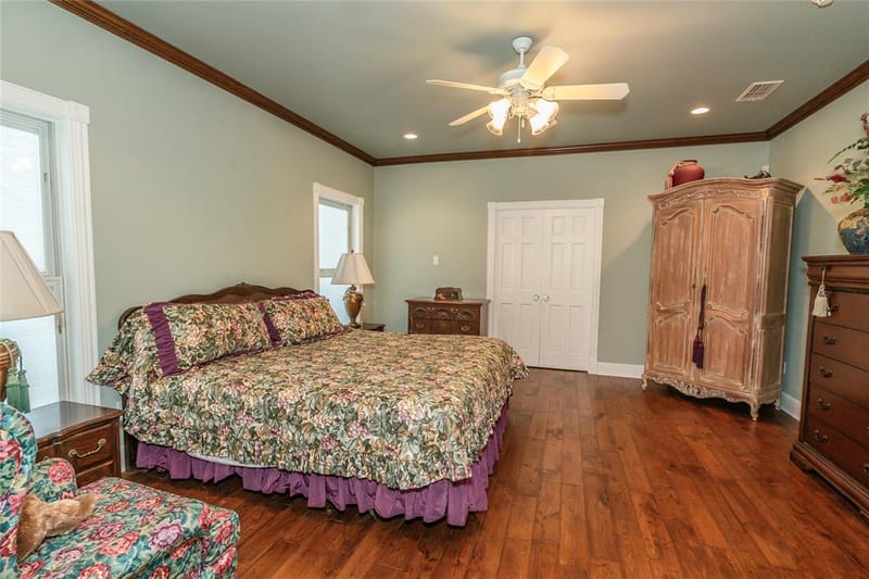 206 Poplar Street, Nocona TX 76255 - Photo 33