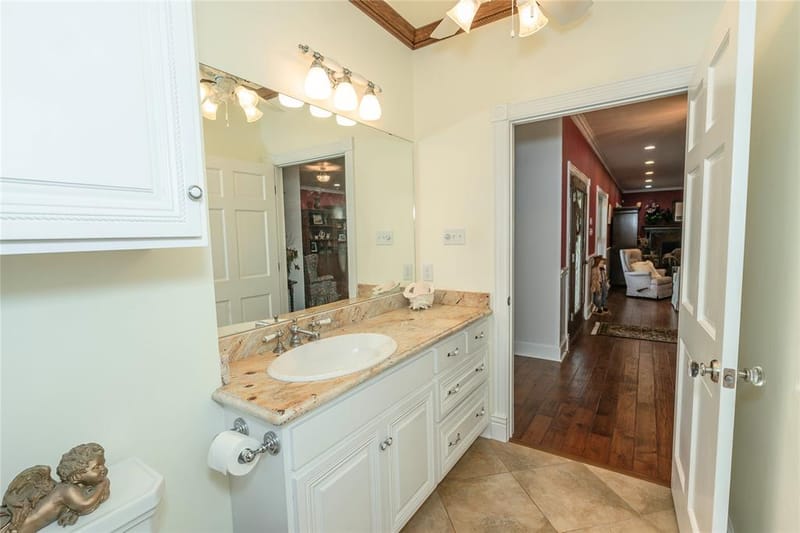 206 Poplar Street, Nocona TX 76255 - Photo 40