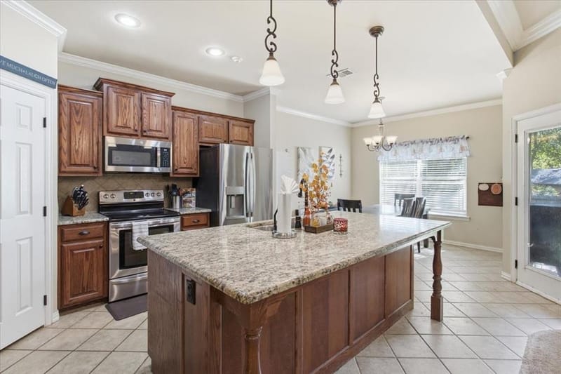 1831 Woodland Park Drive, Denison TX 75020 - Photo 23