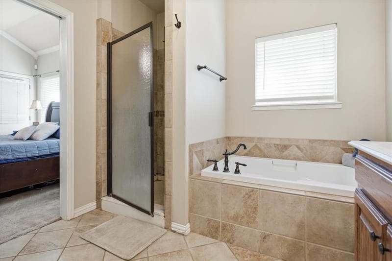 1831 Woodland Park Drive, Denison TX 75020 - Photo 34