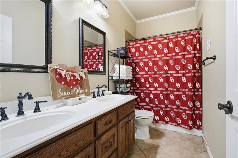 1831 Woodland Park Drive, Denison TX 75020 - Photo 25