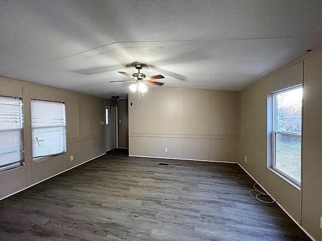 2202 Railroad Boulevard, Denison TX 75020 - Photo 9