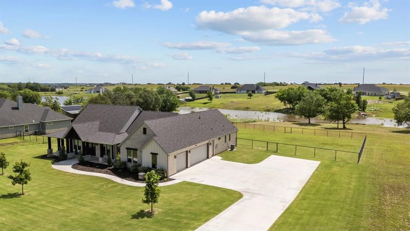 2028 Pinnell Prairie, Weatherford TX 76088 - Photo 3