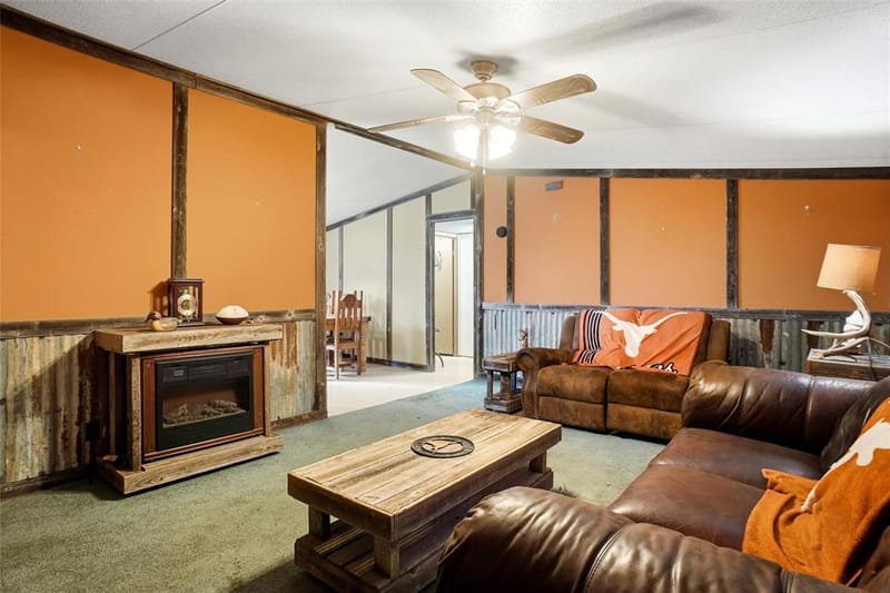 1633 Three Skillet Road, Springtown TX 76082 - Photo 10