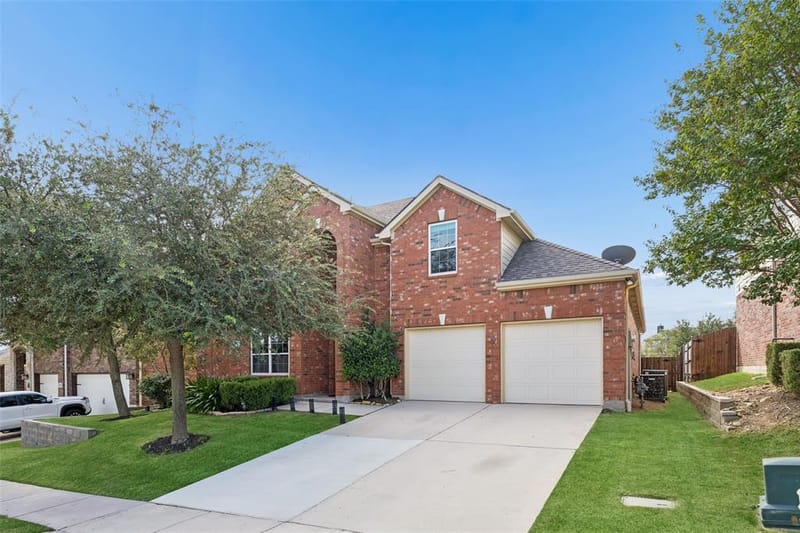 2936 Sawtimber Trail, Fort Worth TX 76244