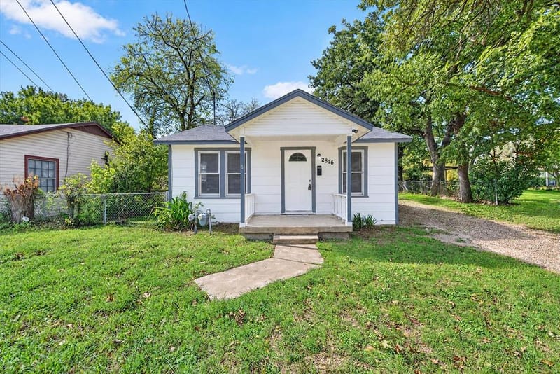 2816 Putnam Street, Fort Worth TX 76112
