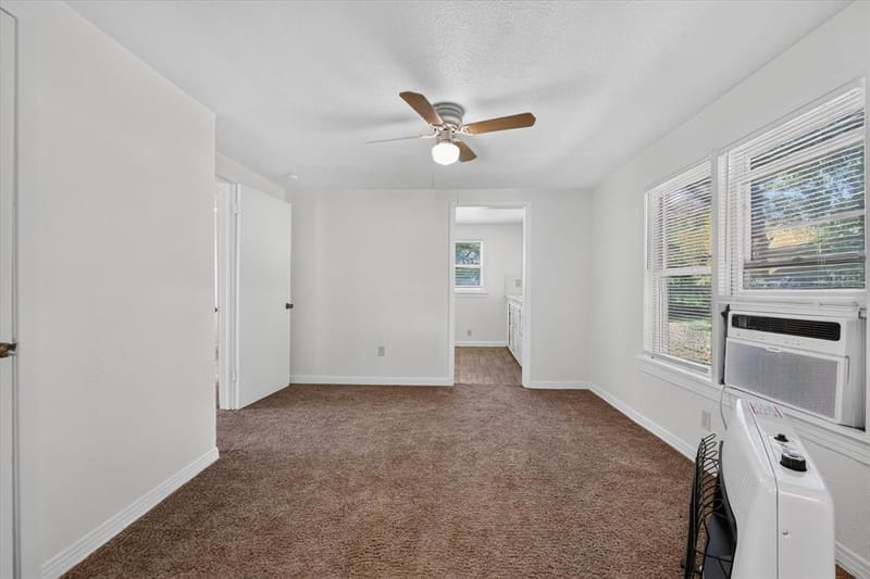 2816 Putnam Street, Fort Worth TX 76112 - Photo 5