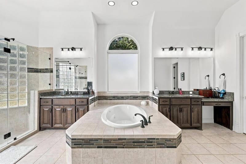 6301 Napoli Circle, Flower Mound TX 75077 - Photo 18