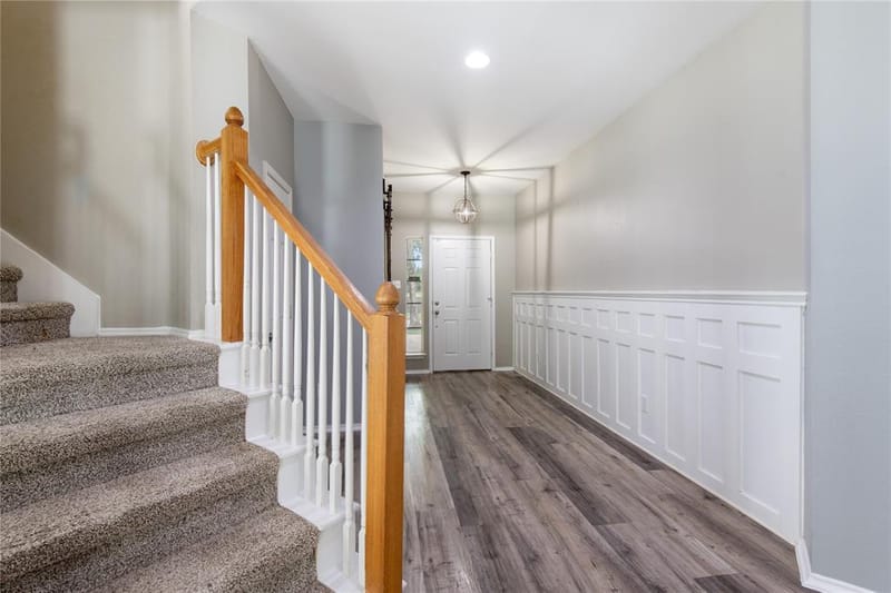 9920 Marthas Vineyard Circle, Providence Village TX 76227 - Photo 7