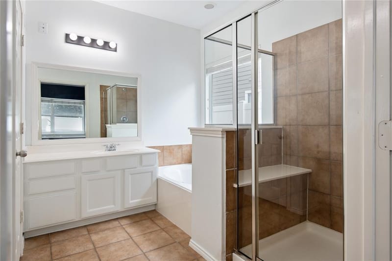 9920 Marthas Vineyard Circle, Providence Village TX 76227 - Photo 25