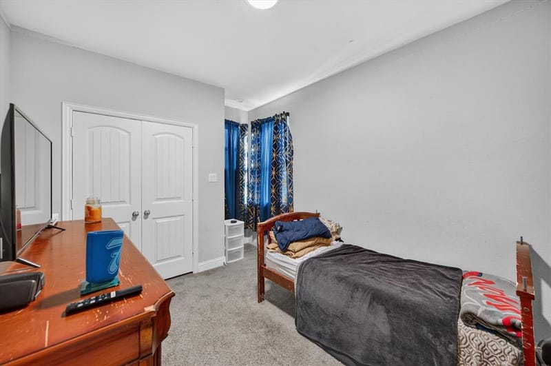 701 Atlanta Street, Fort Worth TX 76104 - Photo 12