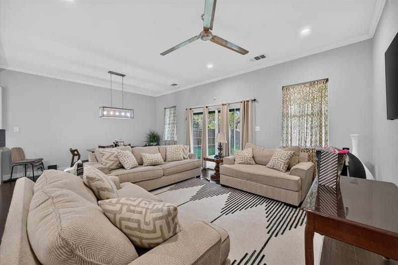 701 Atlanta Street, Fort Worth TX 76104 - Photo 10