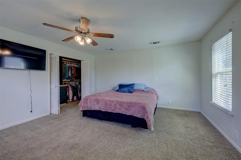 901 Elizabeth Boulevard, Granbury TX 76048 - Photo 20