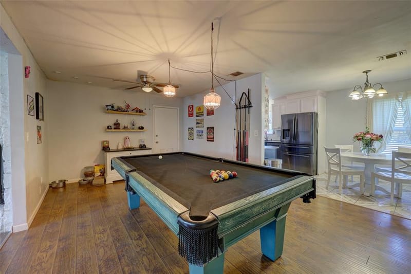 901 Elizabeth Boulevard, Granbury TX 76048 - Photo 11