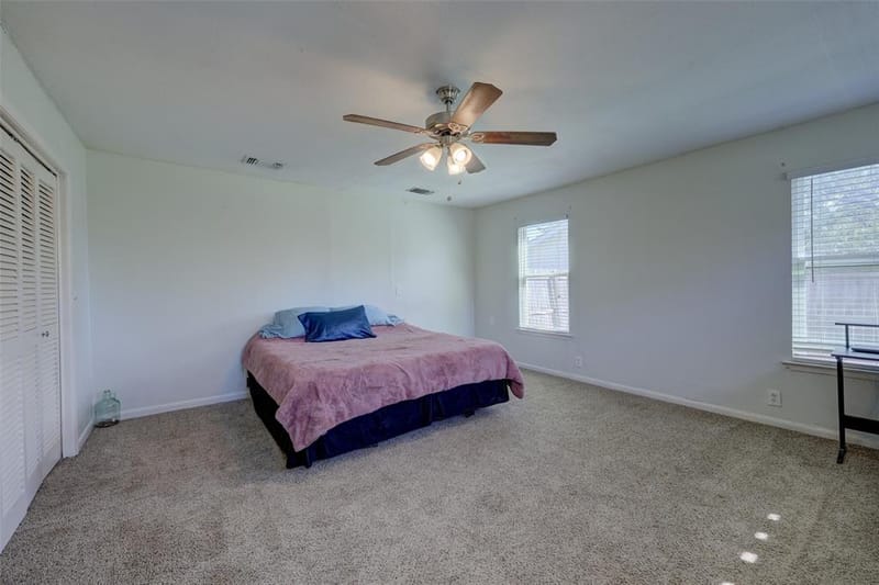 901 Elizabeth Boulevard, Granbury TX 76048 - Photo 19