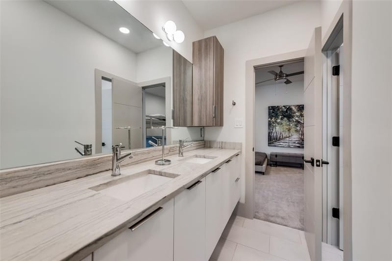 4528 W Amherst Avenue, Dallas TX 75209 - Photo 26